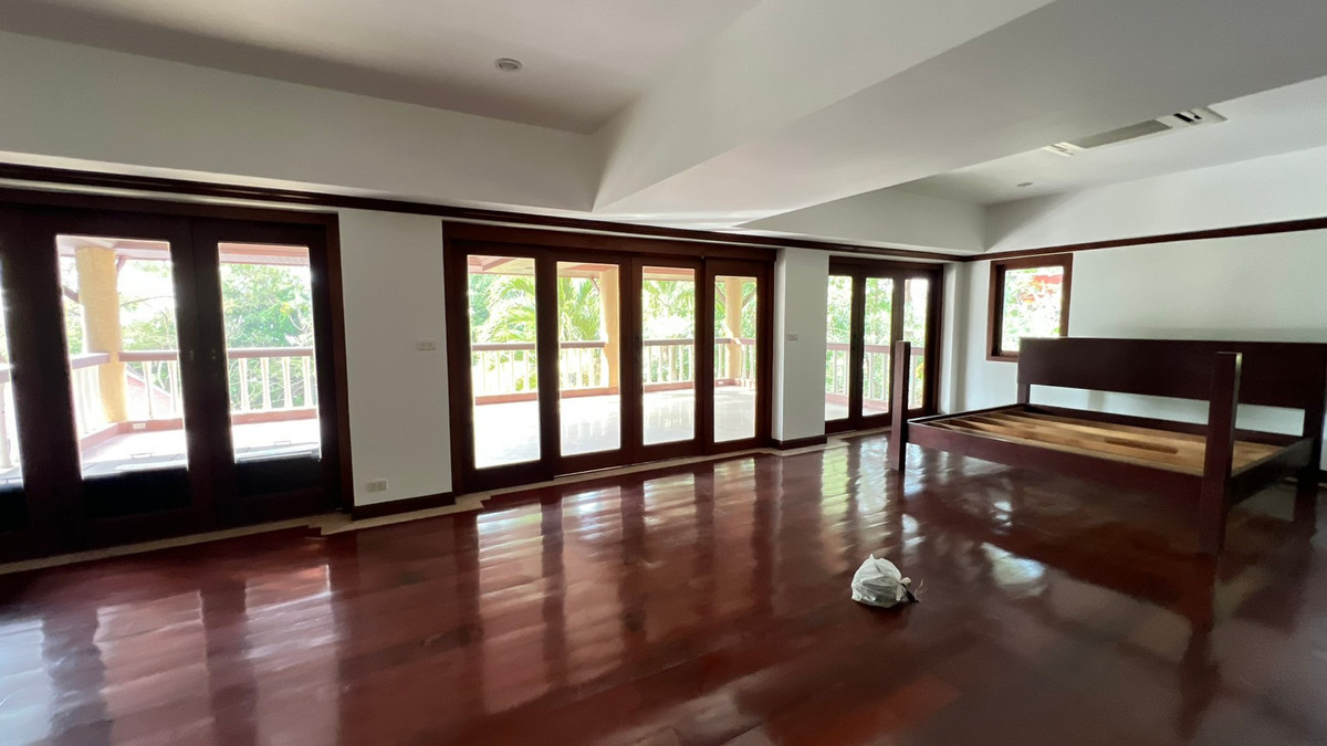 ขายบ้านภูเก็ต : ขายบ้านพร้อมที่ดินป่าตอง ที่ดิน 3 ไร่ 