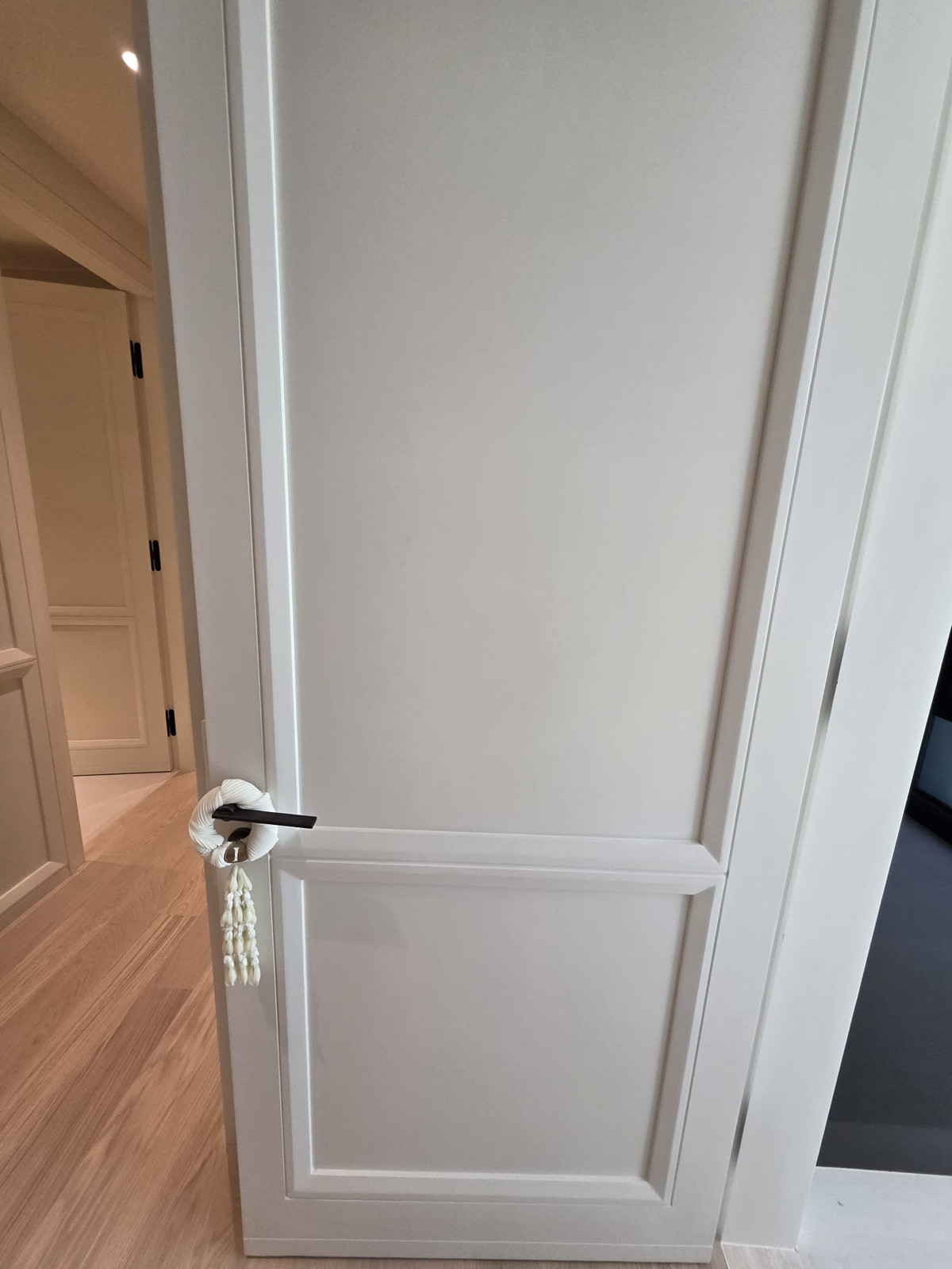 For SaleCondoSukhumvit, Asoke, Thonglor : Intercontinental Residences Bangkok Asoke: 3bed 3.5bath 193sqm. with maid and laundry area 63,800,000 Am: 0656199198