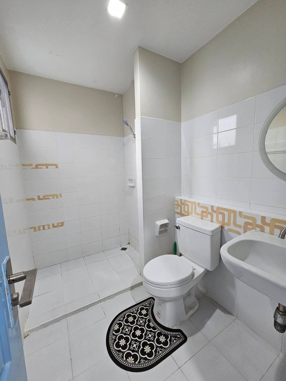 For SaleTownhomePattanakan, Srinakarin : New Baan Rama 9 - Srinakarin / 3 bedrooms (sale with tenant), Baan Mai Rama 9 - Srinakarin / 3 Bedrooms (SALE WITH TENANT) BZD174