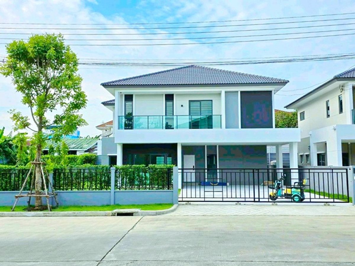 ให้เช่าบ้านวิภาวดี ดอนเมือง หลักสี่ : สนามบินดอนเมือง ช่างอากาศอุทิศ บ้านเดี่ยว 2 ชั้น 4 นอน 5 น้ำ ใกล้ รร.นานาชาติ Harrow 800 ม. สนามบินดอนเมือง 100 ตร.ว.252 ตร.ม.บ้านหลังมุม