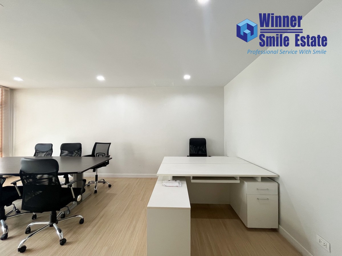 ให้เช่าทาวน์โฮมสมุทรปราการ สำโรง : ให้เช่า โฮมออฟฟิต เพล็กซ์ บางนา Plex Bangna 3 ชั้น 190 ตร.ม. ติดถนนบางนา-ตราด