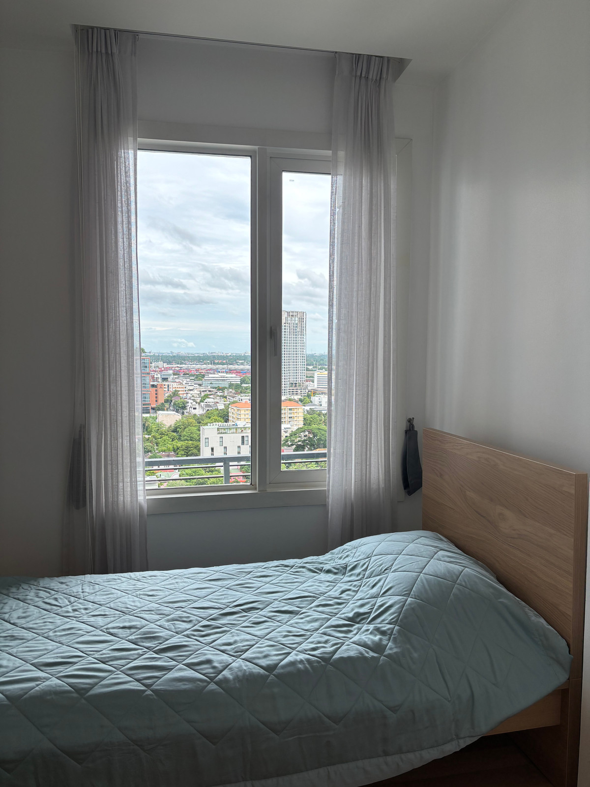 For RentCondoSukhumvit, Asoke, Thonglor : Siri @ Sukhumvit Condominium Luxury 2 Bedrooms for Rent 