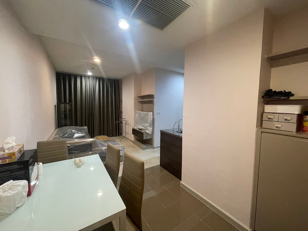 ให้เช่าคอนโดวงเวียนใหญ่ เจริญนคร : Teal Sathorn Taksin 2 ห้องนอน ติด bts วงเวียนใหญ่ ห้องสวยพร้อมให้เช่า 22,000/เดือน