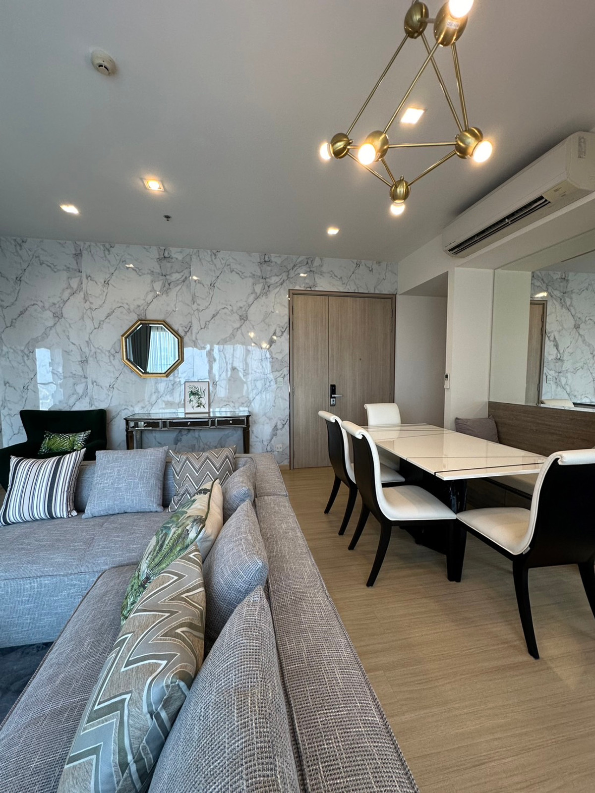 For RentCondoOnnut, Udomsuk : Hot Deal! 3BR Luxury Condo @ Wishdom Connect Sukhumvit | 128 sqm | High Floor | 120,000 THB
