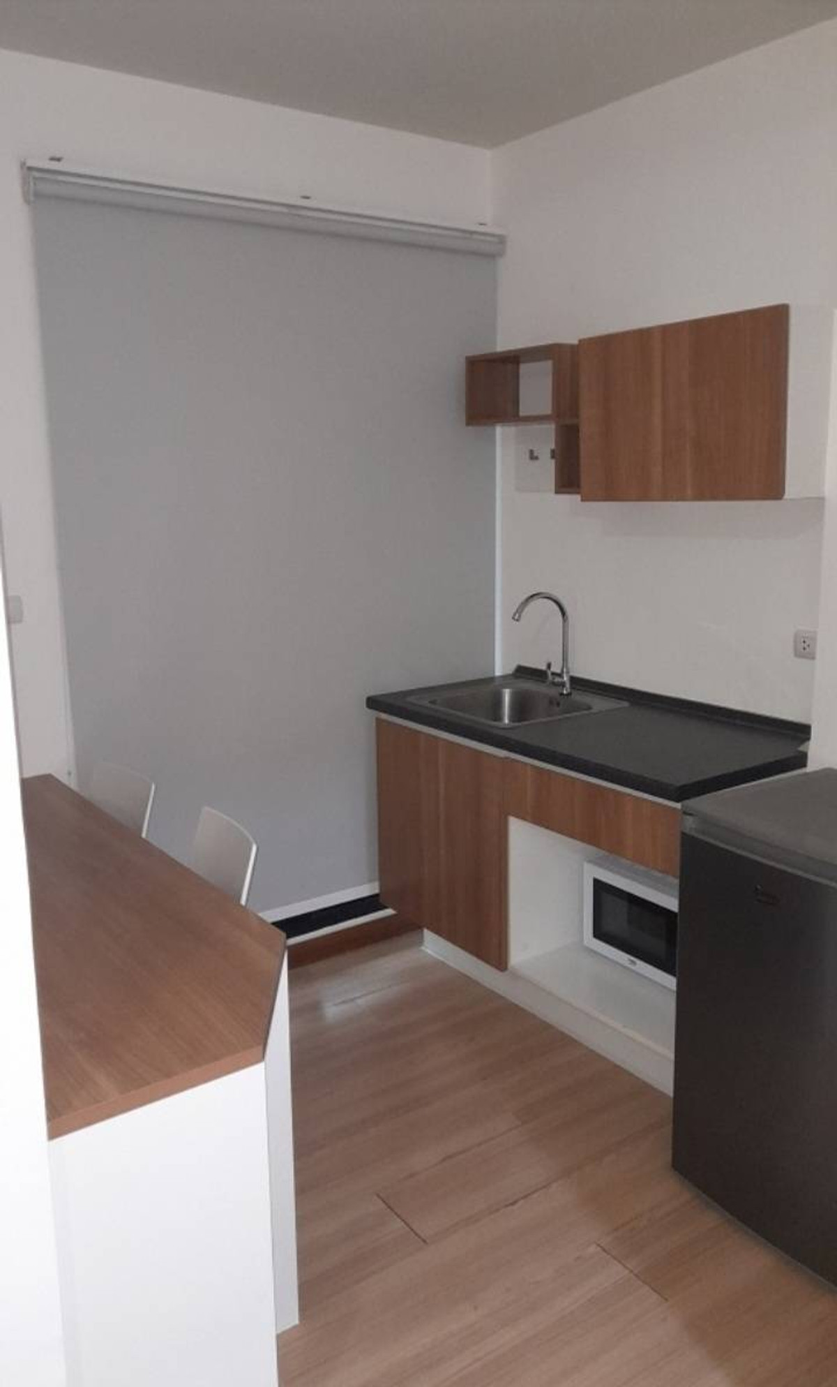 For RentCondoBang kae, Phetkasem : For rent, J Condo Sathorn-Kanlapapruek Sky Resort, BTS Wutthakat, fully furnished, ready to move in.