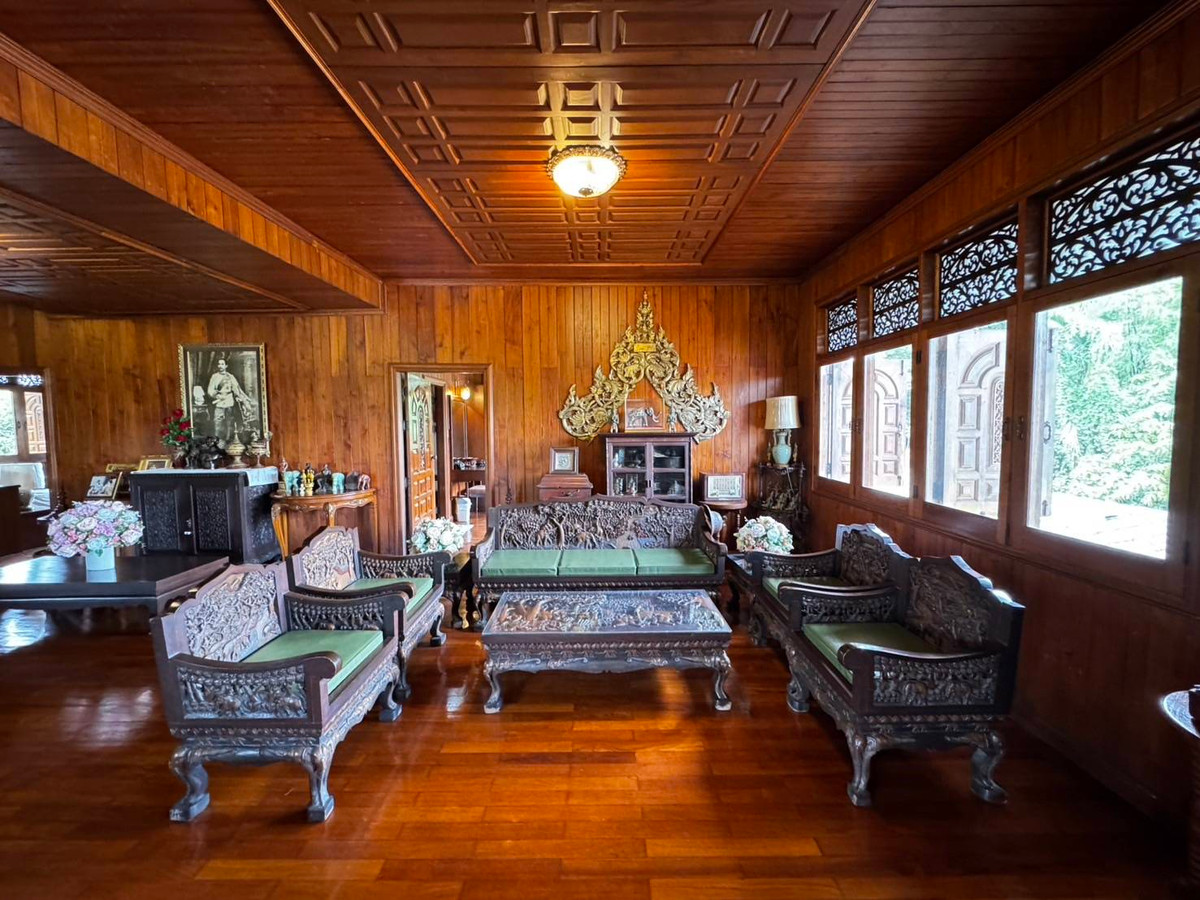 ขายที่ดินเชียงใหม่ : 95873 - ขายที่ดินพร้อมบ้านไม้สักทอง ใจกลางทำเลทองเชียงใหม่