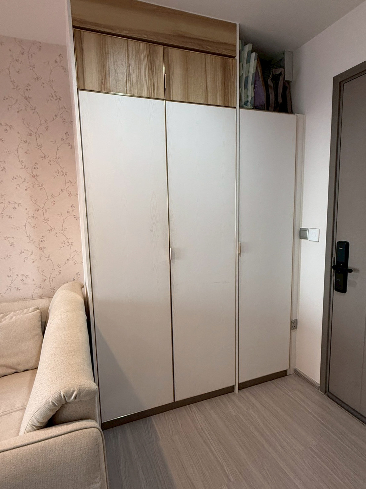 ให้เช่าคอนโดพระราม 9 เพชรบุรีตัดใหม่ RCA : Life Asoke Hype | ห้องสวย วิวเมือง ราคาดีมาก🔥 คอนโดใหม่ ทำเลอโศก-พระราม 9💰 ราคาดีมาก