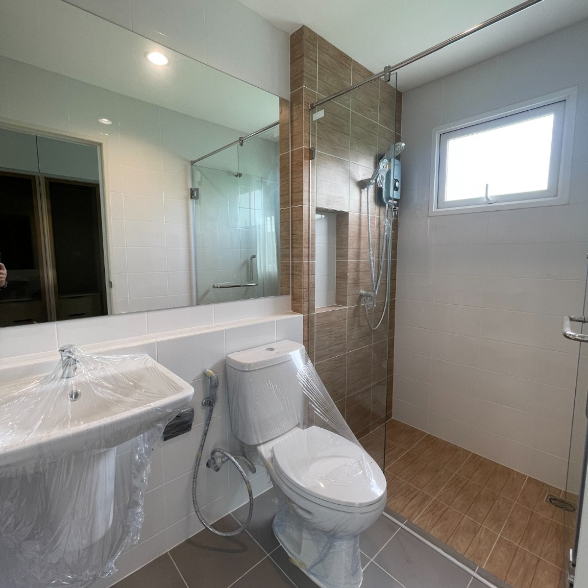 ให้เช่าสมุทรปราการ สำโรง : 🏡Grande Pleno Mega Bangna แกรนด์ พลีโน่ เมกา บางนา ติดทางด่วนวงแหวนกาญจนา ถนนบางนา-ตราด  ห้างสรรพสินค้า เมกา โรงเรียนนานาชาติคอนคอร์เดียน  โรงเรียนราชวินิตบางแก้ว สนามบินสุวรรณภูมิ