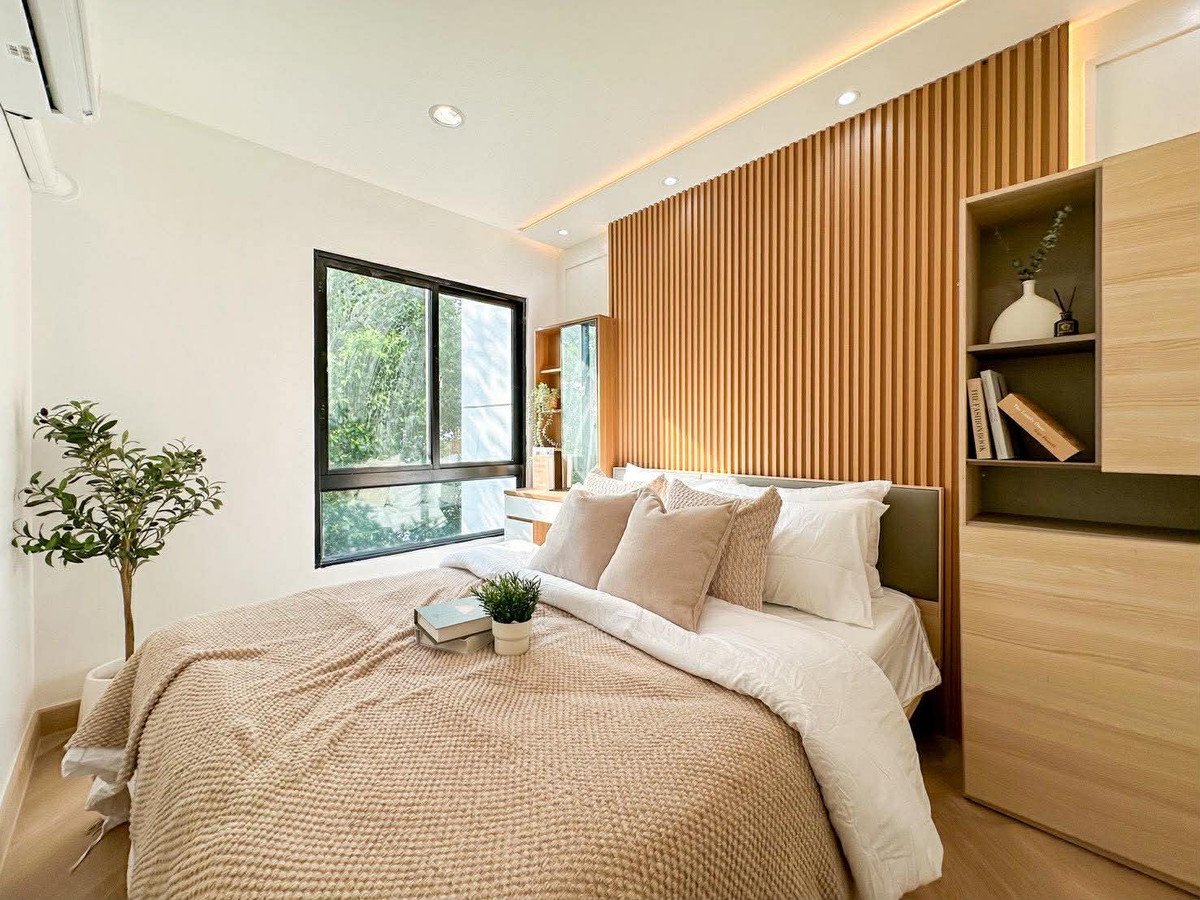 For SaleCondoBangna, Bearing, Lasalle : K-6831 BEST DEAL🔥🔥 Beautiful room, great value, move your bags in right away!! I Condo Sukhumvit 105, near BTS Bearing, ready to move in.