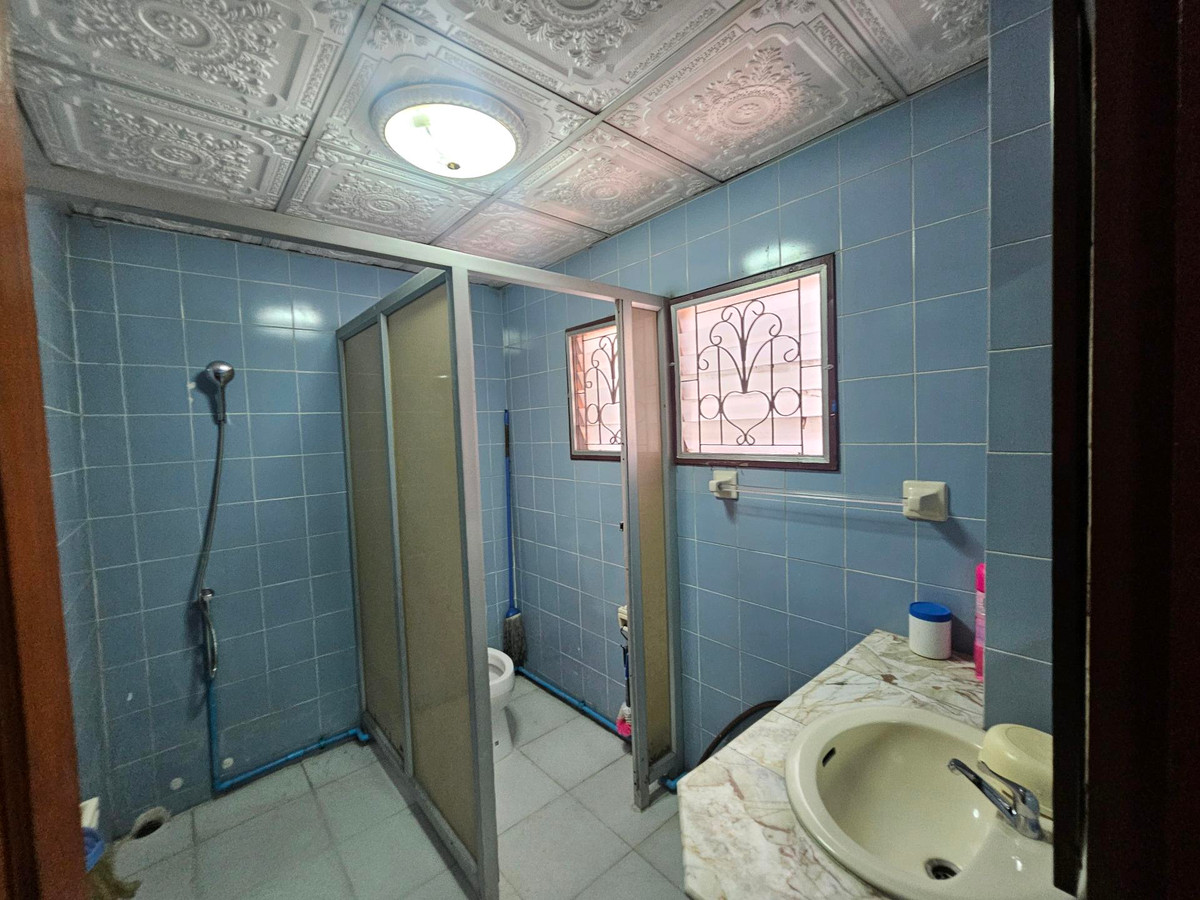 ให้เช่าอาคารพาณิชย์โชคชัย4 ลาดพร้าว71 : 📍ลาดพร้าว87แหล่งชุมชน เหมาะเปิดกิจการ+พักอาศัย ข้างตึกขึ้นป้ายโปรโมทคนเห็นเพียบ