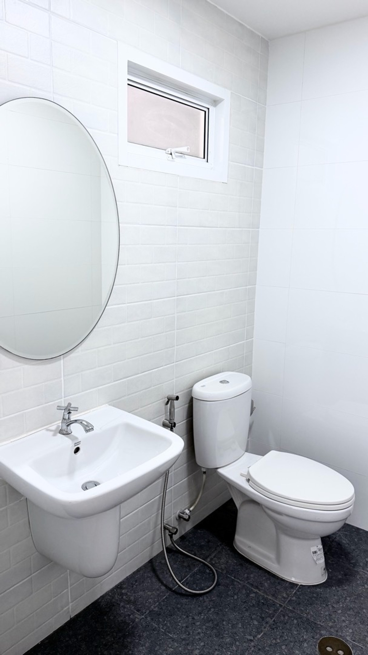 ให้เช่าอ่อนนุช อุดมสุข : บ้าน 3 ชั้น ตกแต่งสวยงาม ให้เช่า ย่านอ่อนนุช-ศรีนครินทร์ ใกล้ปิงมาร์เช่ปาร์ค เพียง 800 เมตร