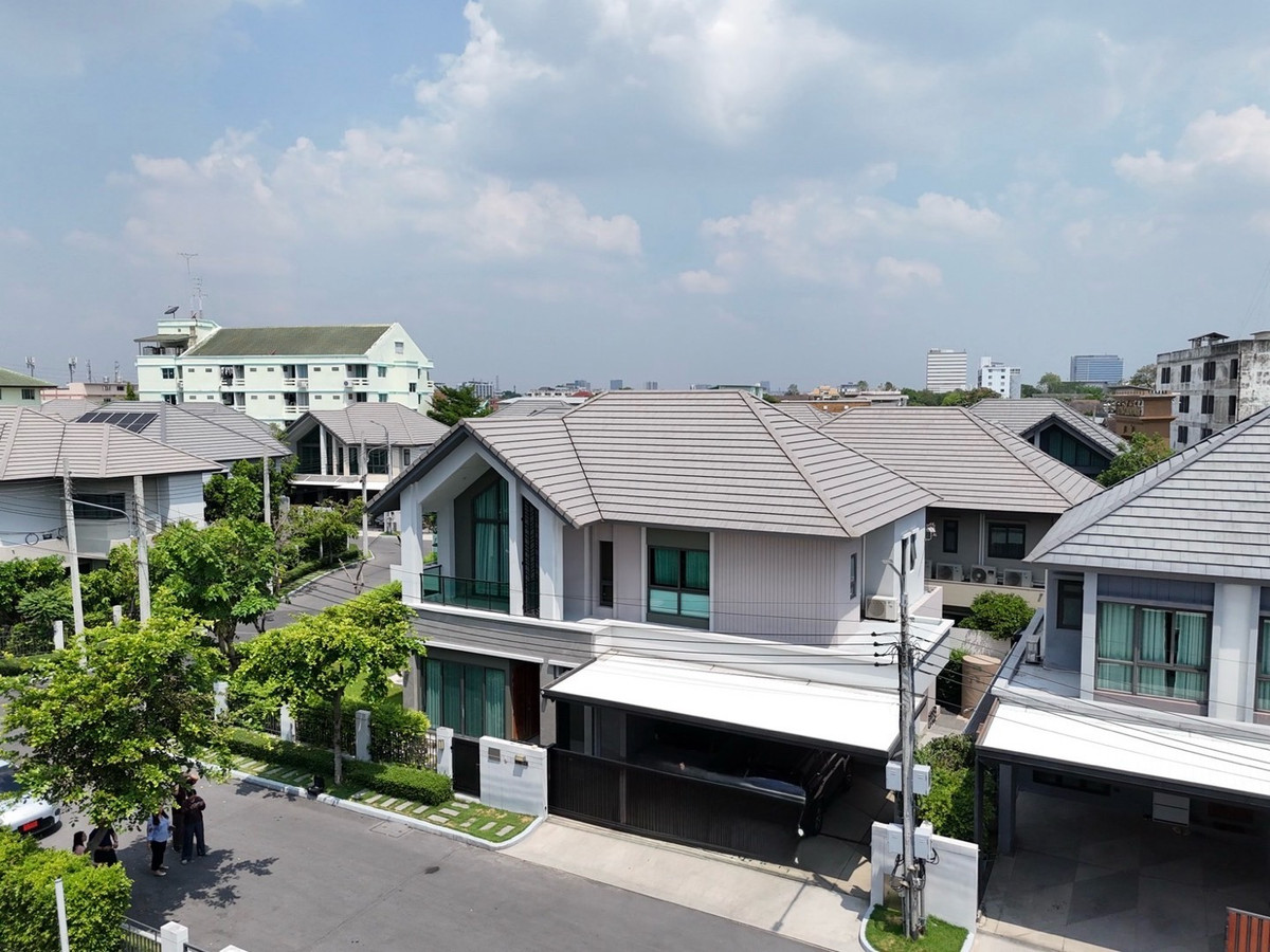 For SaleHouseVipawadee, Don Mueang, Lak Si : For sale 🔥 Luxury detached house Bangkok Boulevard Vibhavadi-Ngamwongwan | Large plot 88.7 sq m. | 4 bedrooms 329 sq m. | Only 21.7 million baht.
