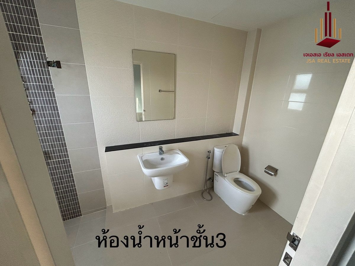 For SaleLadkrabang, Suwannaphum Airport : ✨ For Sale: Baan Klang Muang Suanluang ✨ 💰 Only 7,600,000 THB