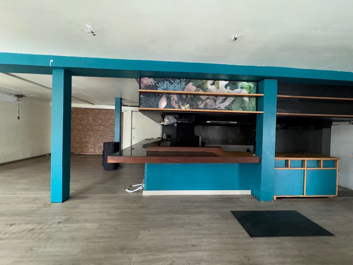 ให้เช่าร้านค้า/ตลาดนัดสุขุมวิท อโศก ทองหล่อ : พื้นที่ธุรกิจ ชั้น 2 ขนาด 144 ตารางเมตร @ ทองหล่อ สุขุมวิท 55 กรุงเทพ มีที่จอดรถ เหมาะทุกธุรกิจ 