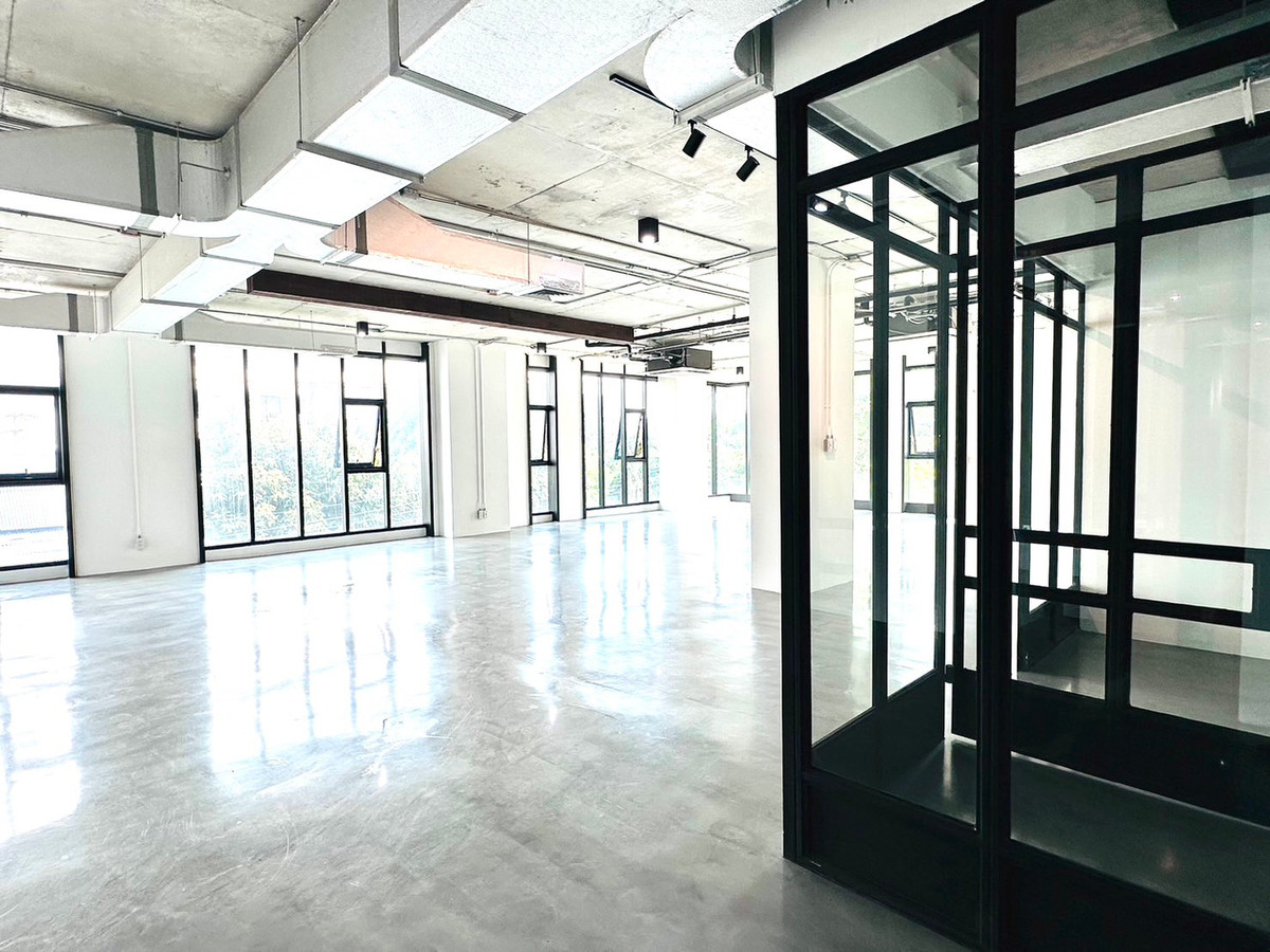 ให้เช่าสำนักงานราชเทวี พญาไท : ให้เช่า อาคารสำนักงาน Low rise มีความเป็นส่วนตัว ร่มรื่น ปลอดภัย เดินทางสะดวก ใกล้ BTS อารีย์