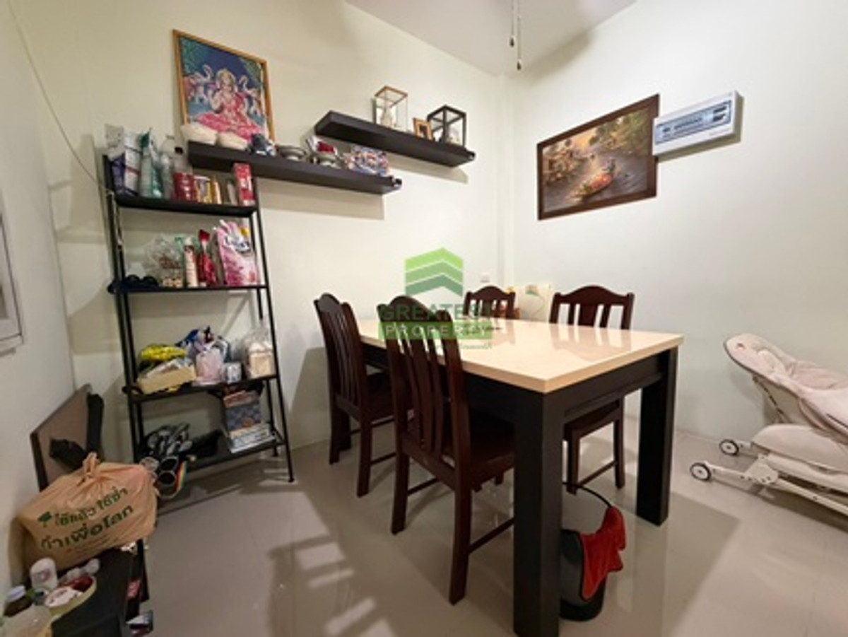 ขายคอนโดพุทธมณฑล ศาลายา : ขายทาวน์เฮ้าส์ หมู่บ้าน แกรนด์กิตติยา พุทธมณฑลสาย4 คลองโยง ศาลายา เนื้อที่ 22.50 ตร.ว ต่อเติมครบ