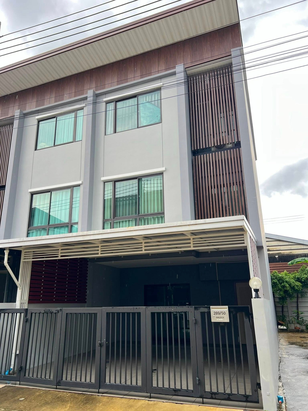 ให้เช่าทาวน์โฮมรัชดา ห้วยขวาง : WS6935 🏠 ทาวน์โฮม 3 ชั้นสิริเฮ้าท์ รัชดา 18 (หลังมุม) ใจกลางรัชดา–ลาดพร้าว ✨เพียง 50,000 บาท/เดือน