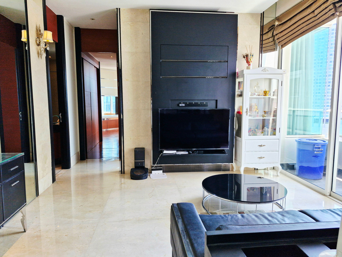 For SaleCondoSathorn, Narathiwat : ✨The Infinity✨2 beds 2 baths, Size 102.32 sqm., near BTS / MRT Chong Nonsi (0.1 km) Tel.0982645161 