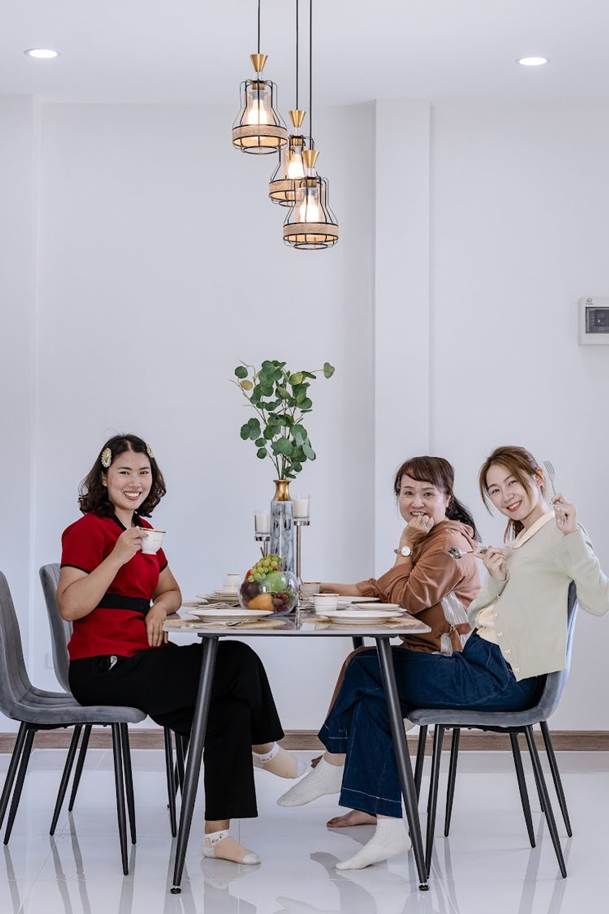 ขายบ้านเชียงราย : ✈️ ด่วน! ขายบ้านเดี่ยวพร้อมอยู่เชียงราย (โซนบ้านดู่) ดีไซน์มินิมอล พื้นที่กว้าง 88.6 ตร.ว. ใกล้สนามบินแม่ฟ้าหลวงเพียง 5 นาที! 🏡