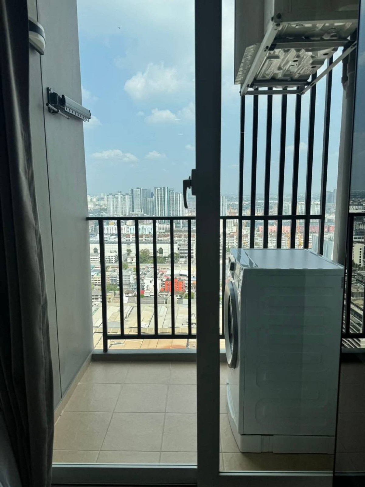 ให้เช่าคอนโดรามคำแหง หัวหมาก : ให้เช่า Condo Supalai Veranda Ramkhamhaeng บิ้วอินจัดเต็ม สวย 