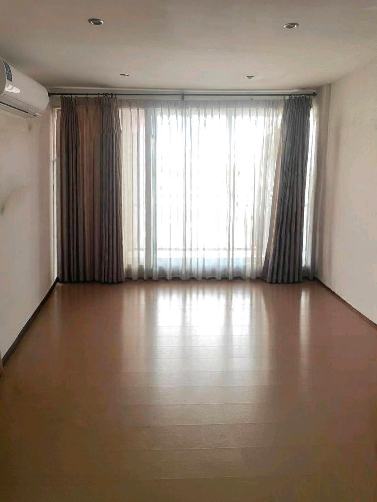 ให้เช่าคอนโดอ่อนนุช อุดมสุข : Plus 67 (พลัส 67) สุขุมวิท 67 – ห้องใหญ่ เย็นสบายเหมือนอยู่บ้าน