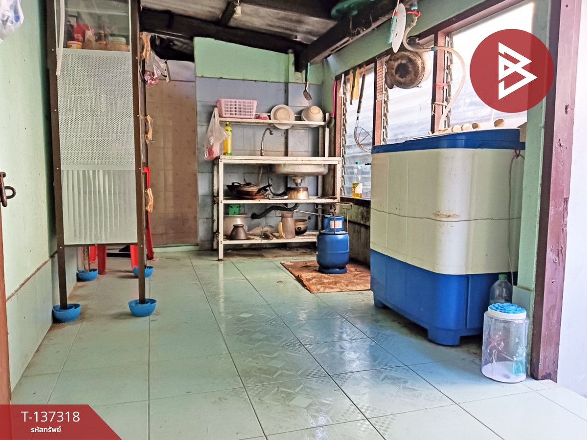 For SaleTownhomeSamut Prakan,Samrong : 2-story townhouse for sale, Phatthananiwet Village, Theparak, Samut Prakan.