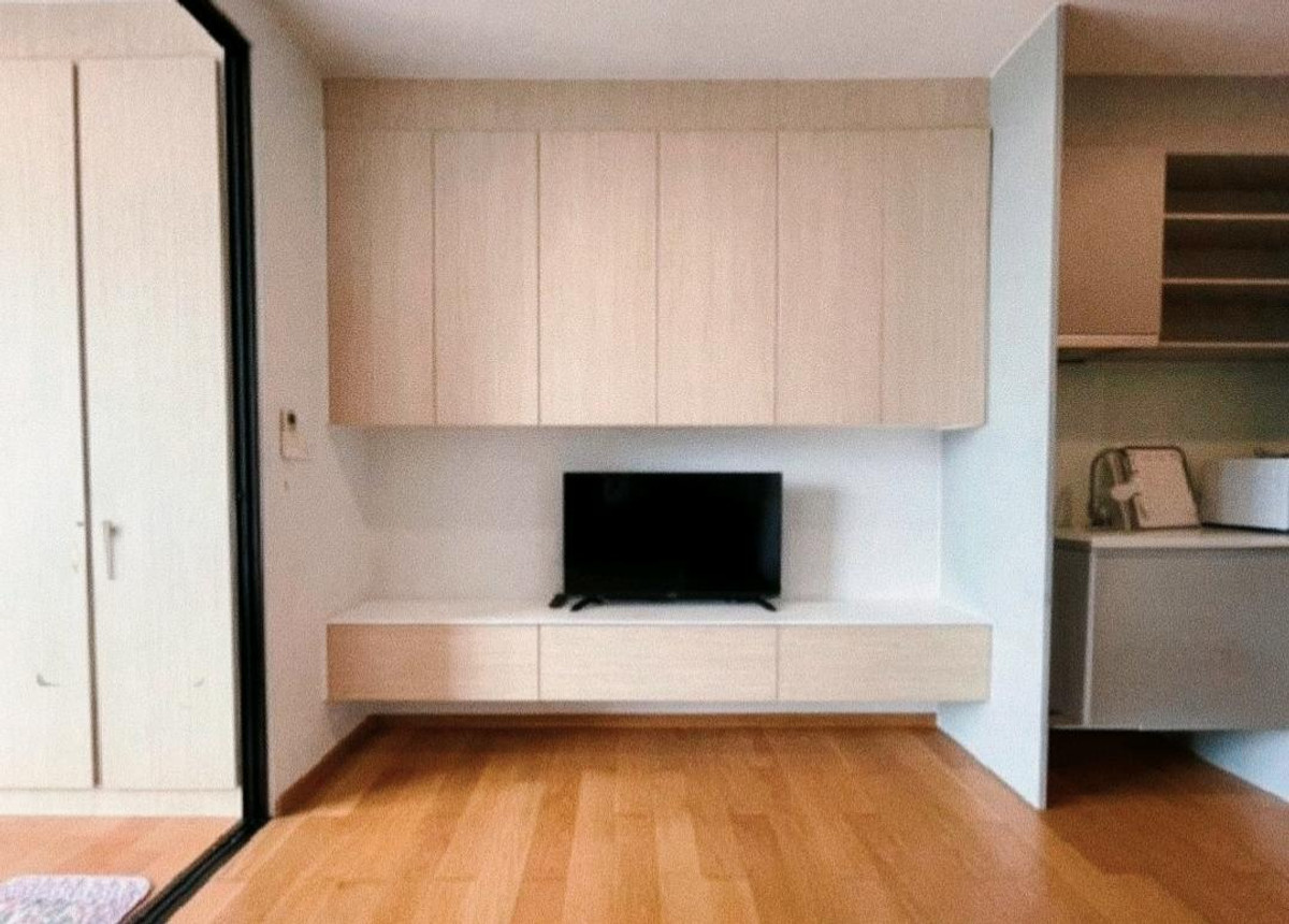 For RentCondoSathorn, Narathiwat : Noble Revo Silom for rent