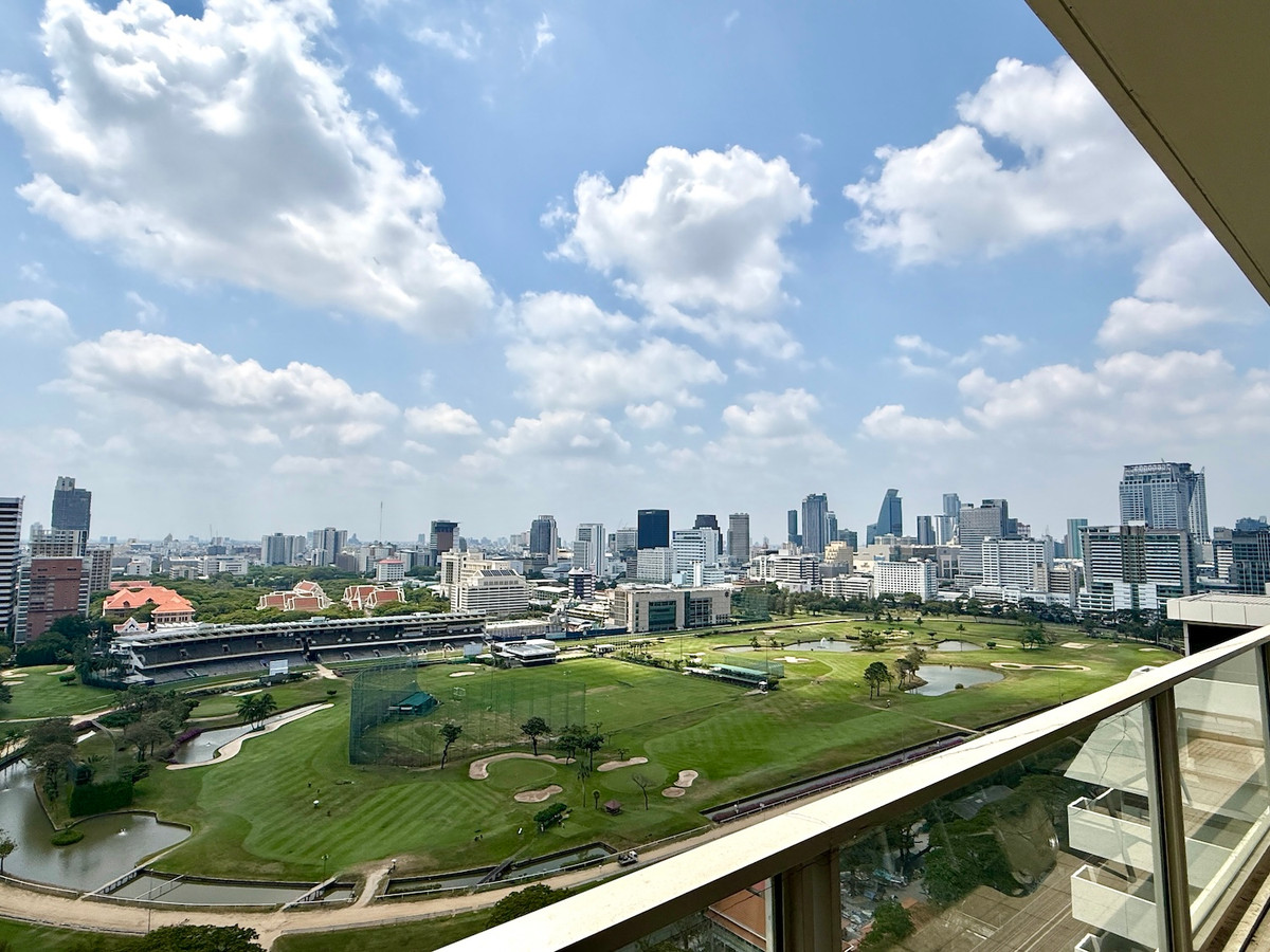 ให้เช่าคอนโดวิทยุ ชิดลม หลังสวน : คอนโด 3 ห้องนอน วิวสวน sport club ใกล้ BTS ราชดำริ