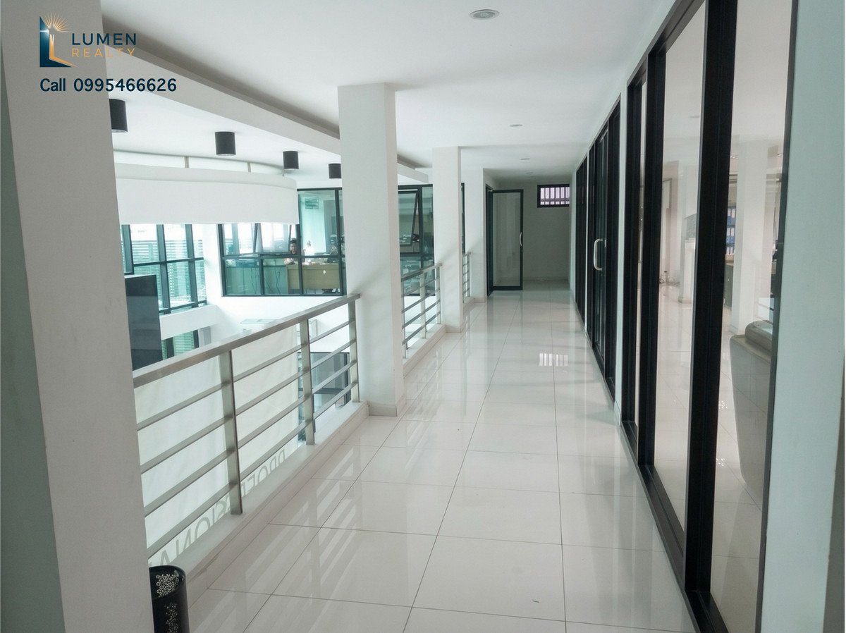 ขายอาคารพาณิชย์นวมินทร์ รามอินทรา : [ขาย-เช่าด่วน!] อาคารสำนักงานหัวมุม ทำเลทองคู้บอน – พื้นที่ใช้สอยยักษ์ 1,700 ตร.ม. ✨🏢