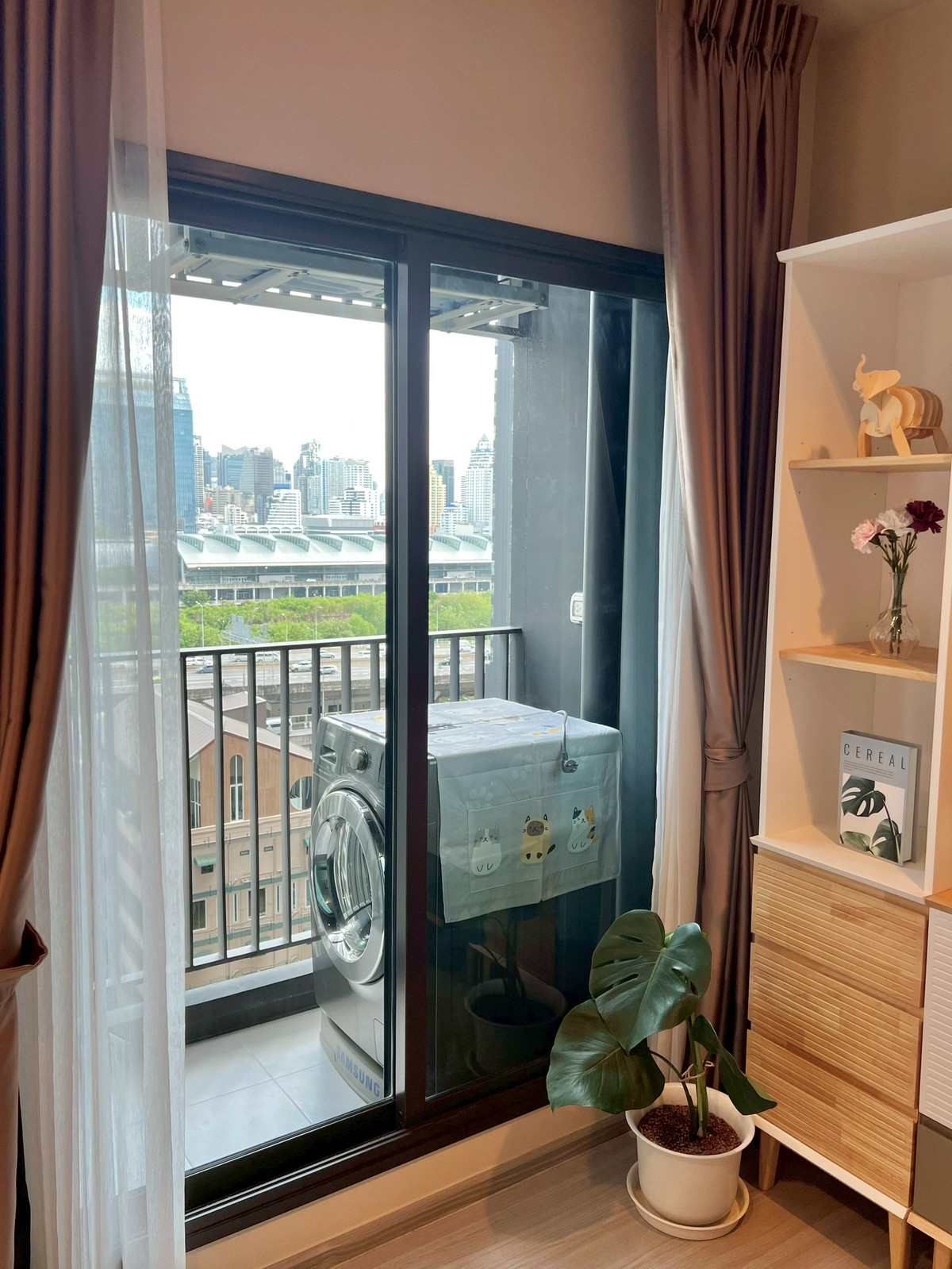 For SaleCondoRama9, Petchburi, RCA : Life Asoke - Rama 9 / 1 Bedroom (FOR SALE), Life Asoke - Rama 9 / 1 Bedroom (For Sale) KAT015