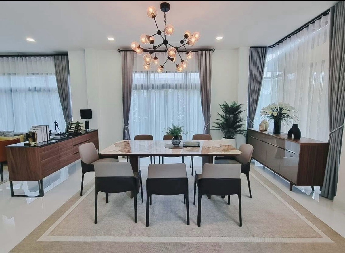 For RentHouseLadkrabang, Suwannaphum Airport : Luxury house for rent Perfect Masterpiece Sukhumvit 77 corner unit large land pet friendly near Suvarnabhumi Airport