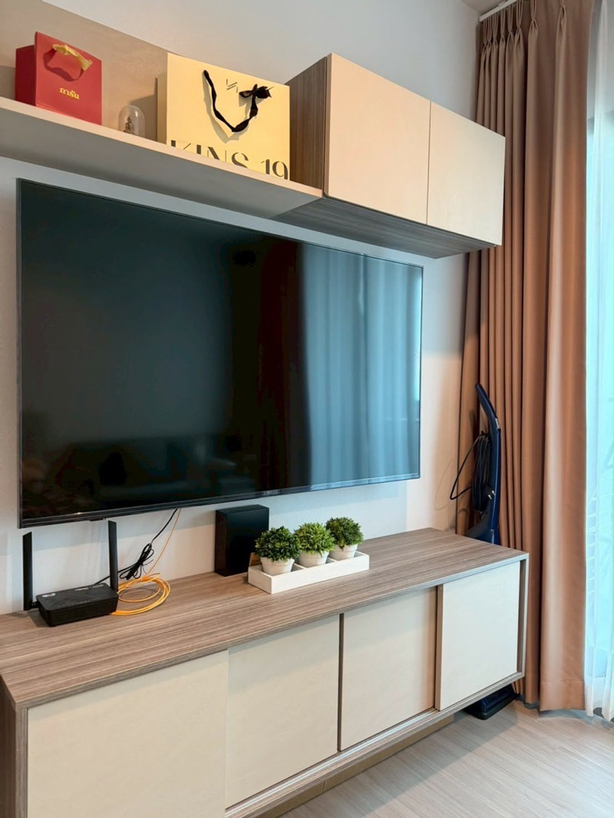 ให้เช่าคอนโดท่าพระ ตลาดพลู วุฒากาศ : ⭐️Life Sathorn Sierra⭐️ห้องราคาดี ชั้นสูง ใหม่มาก พร้อมย้าย⚡️✨