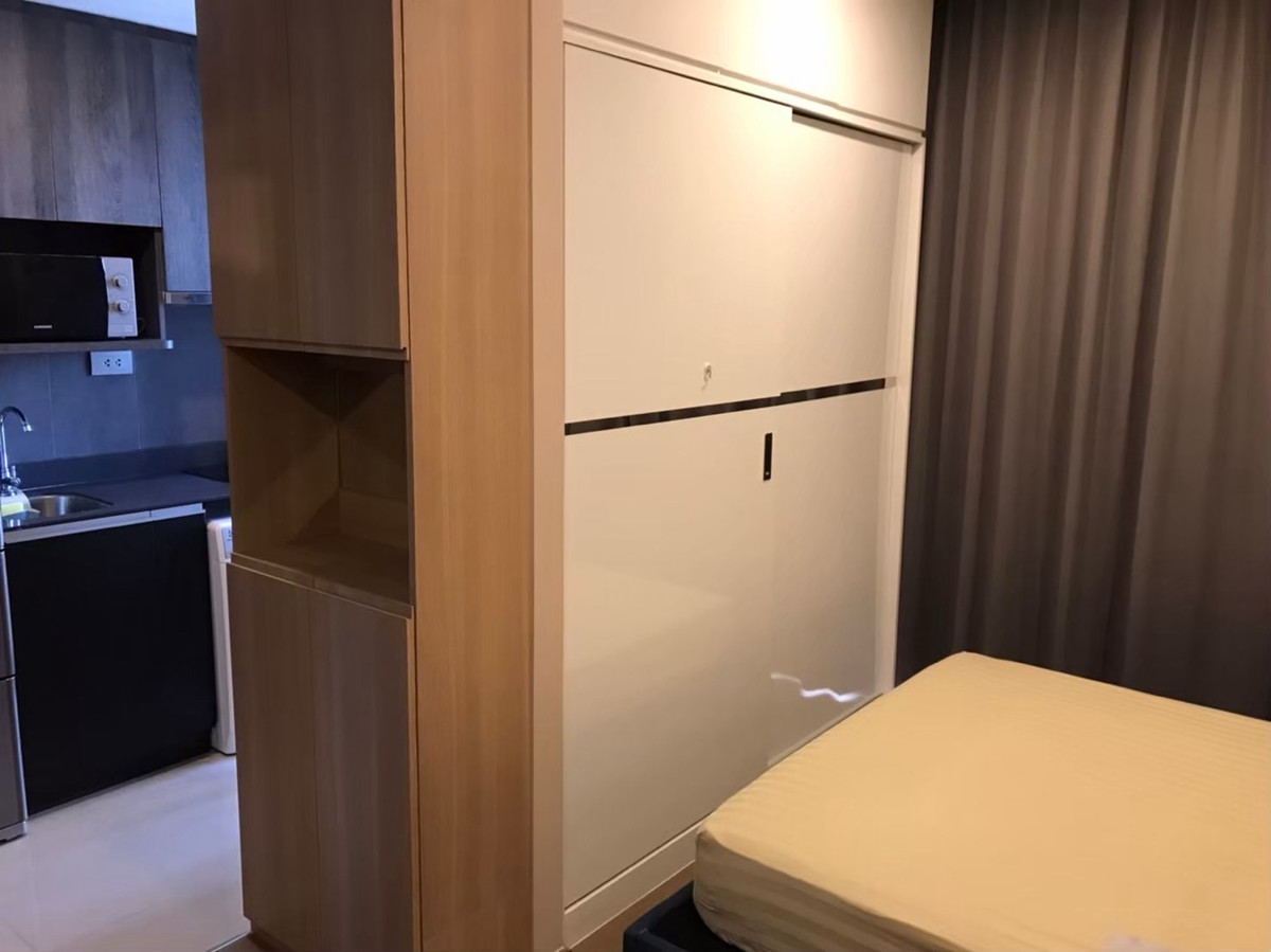 For RentCondoSiam Paragon ,Chulalongkorn,Samyan : For rent: Ashton Chula Silom, price 20,000 baht, contact 0869017364.