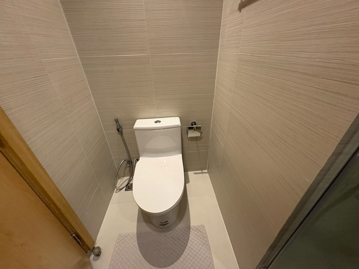 For RentCondoSukhumvit, Asoke, Thonglor : 🔥Rent 2BR🔥Pool view🔥Floor12🔥70sqm🔥50,000/month🔥