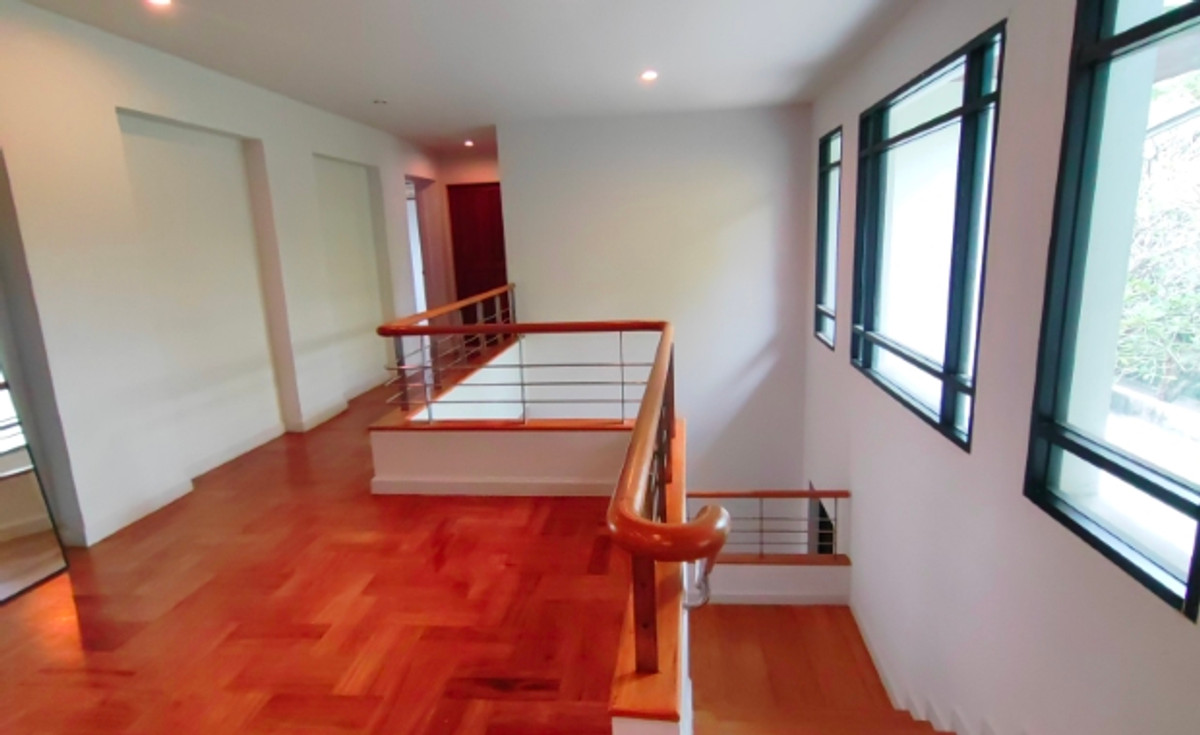 ขายบ้านนนทบุรี บางใหญ่ บางบัวทอง : 🔥ขายด่วนบ้าน Nichada Maison (4 ห้องนอน 4 ห้องน้ำ) มีสระว่ายน้ำส่วนตัว Unfurnished 