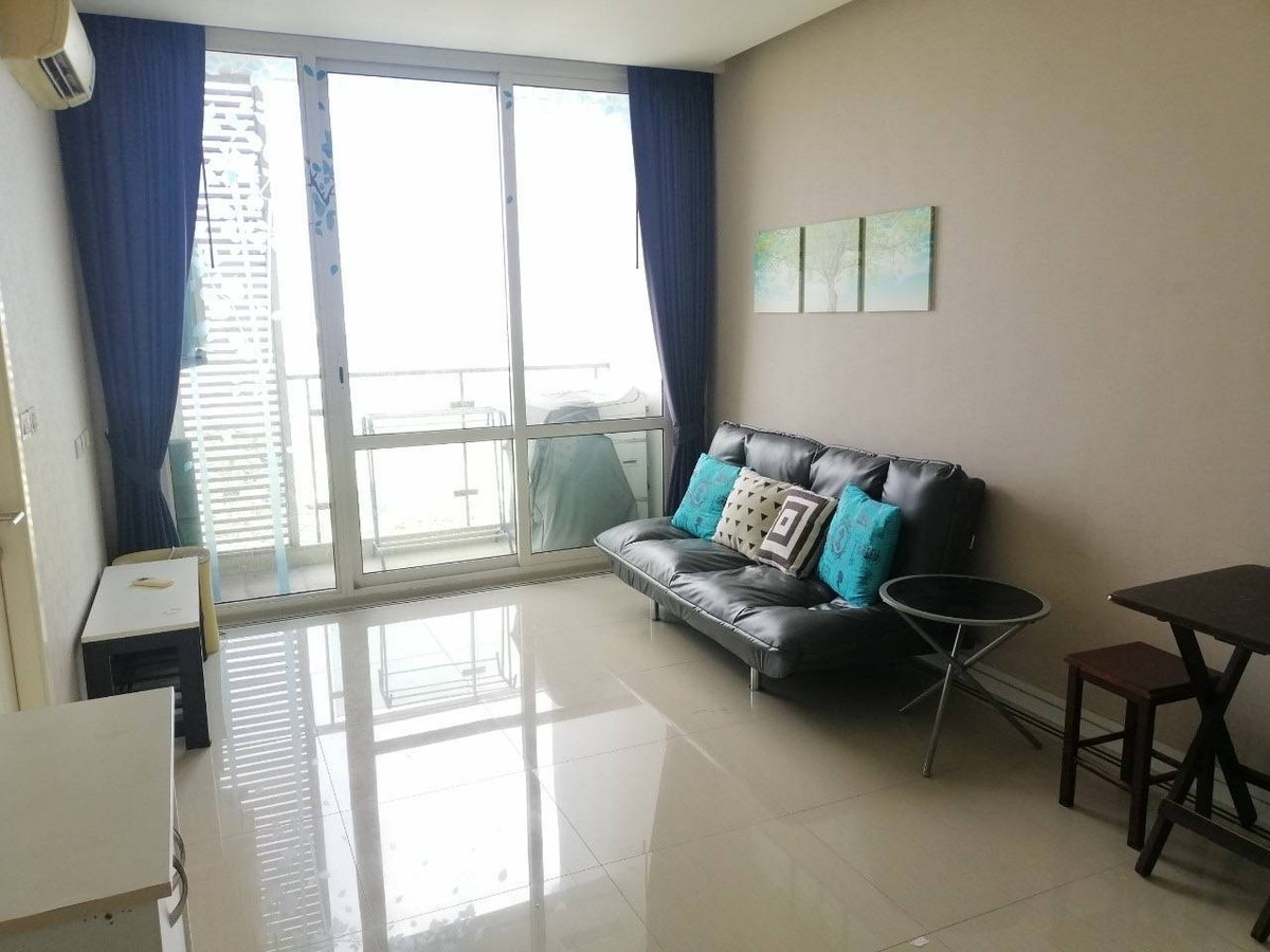 ขายคอนโดพระราม 9 เพชรบุรีตัดใหม่ RCA : 🔥 คอนโดพระราม 9 ราคาต่ำกว่าตลาด 1 ห้องนอน ชั้นสูง วิวเขียว @ TC Green ใกล้ MRT - U1836040