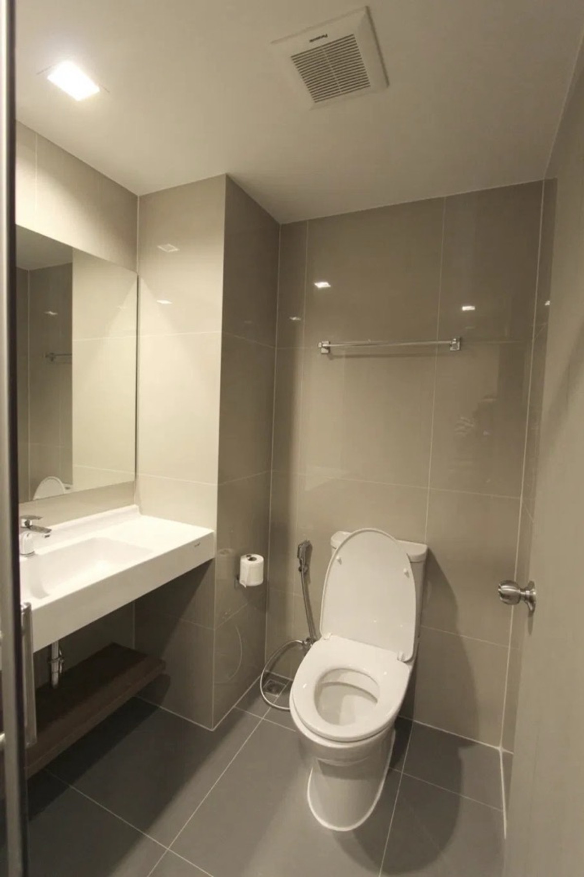 For RentCondoOnnut, Udomsuk : For rent Ideo sukhumvit 93 next to BTS 1 Bedroom 17,000 sq.m. Tel.095 878 5645