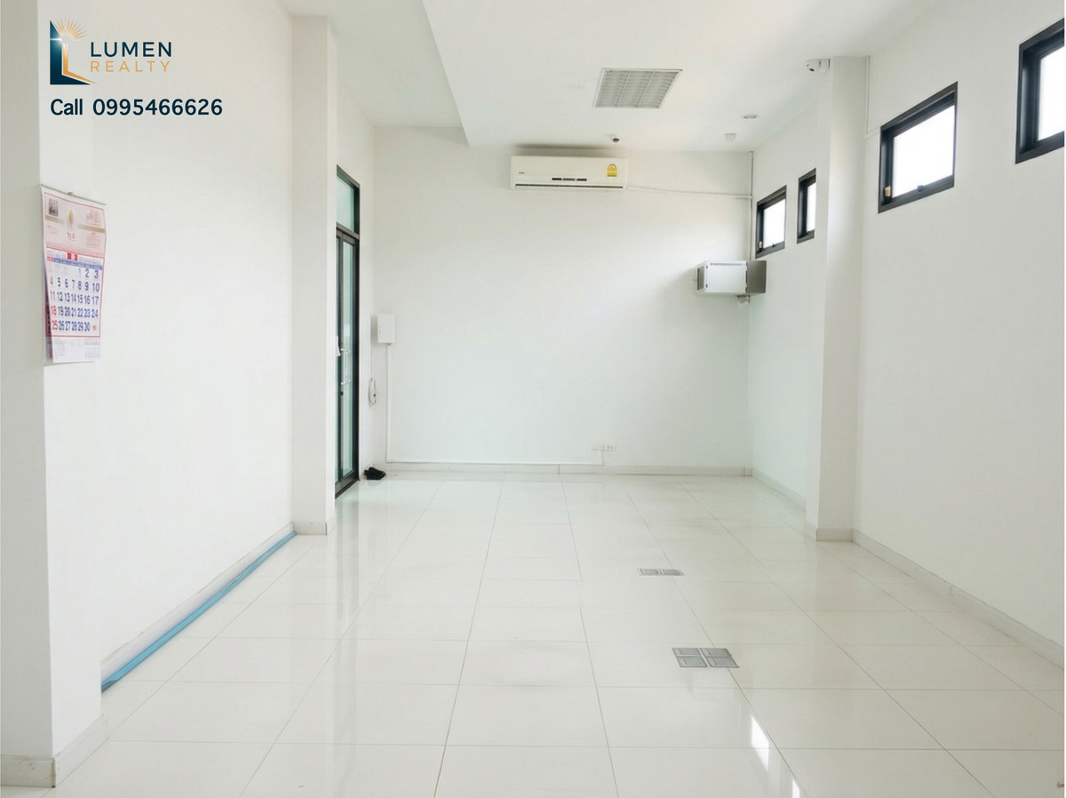 ขายอาคารพาณิชย์นวมินทร์ รามอินทรา : [ขาย-เช่าด่วน!] อาคารสำนักงานหัวมุม ทำเลทองคู้บอน – พื้นที่ใช้สอยยักษ์ 1,700 ตร.ม. ✨🏢