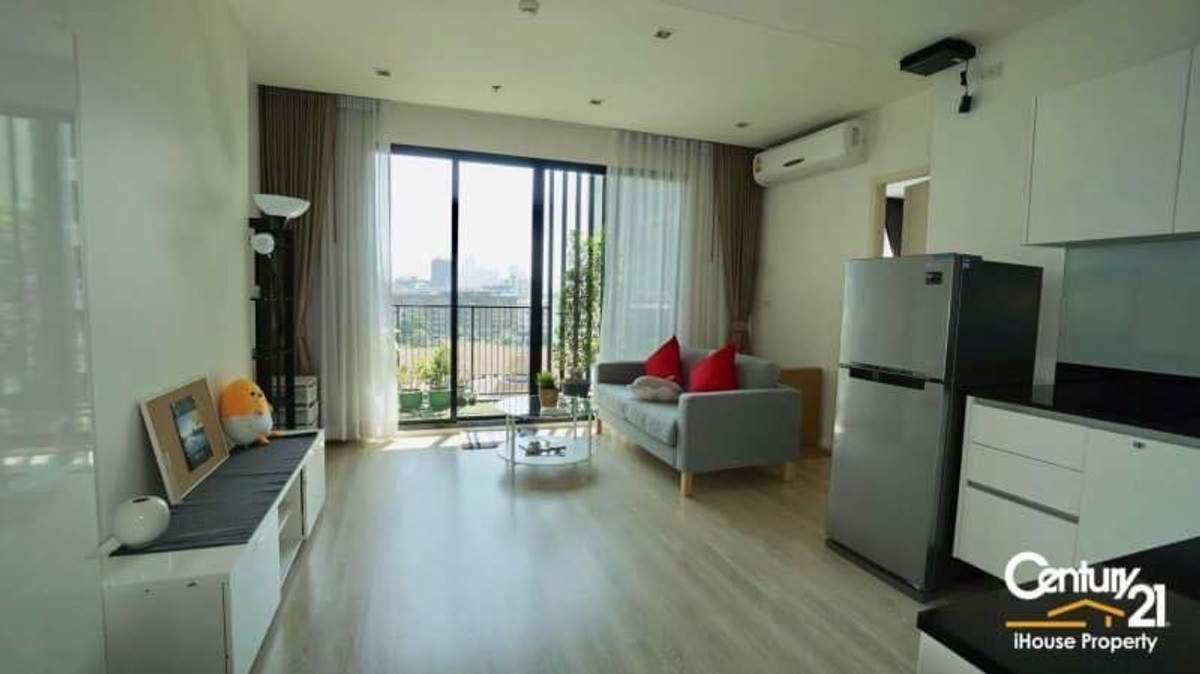 ให้เช่าคอนโดรัชดา ห้วยขวาง : ให้เช่า/ขาย Quinn Condo 1bed 45ตรม. ทิศใต้ ห้องมุม เงียบสงบ วิวสระสวย(ทางยาว) ตึกA ชั้น8 รับเอเจนท์