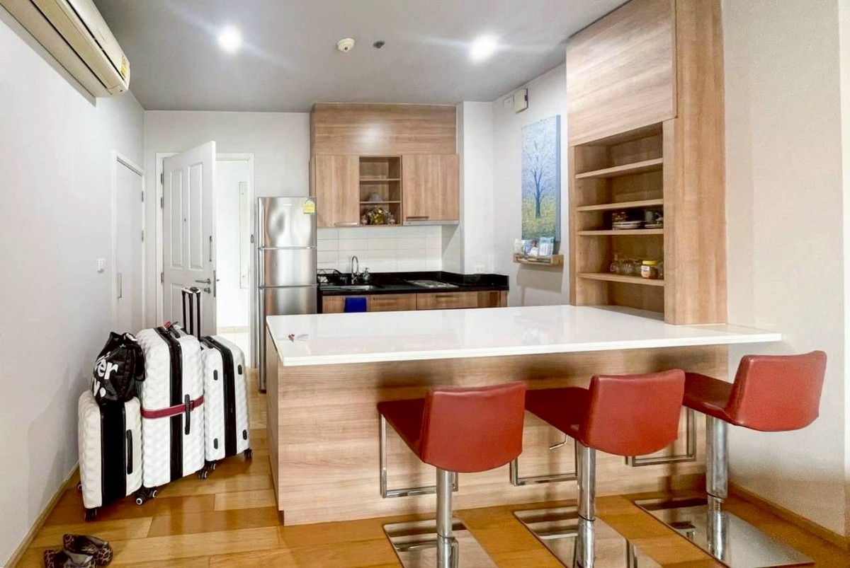 For RentCondoWongwianyai, Charoennakor : (For Rent) Condo Hive Sathorn I 1-BR, beautiful room, fully furnished + electrical appliances ㅡ Near 🚆BTS Krung Thonburi