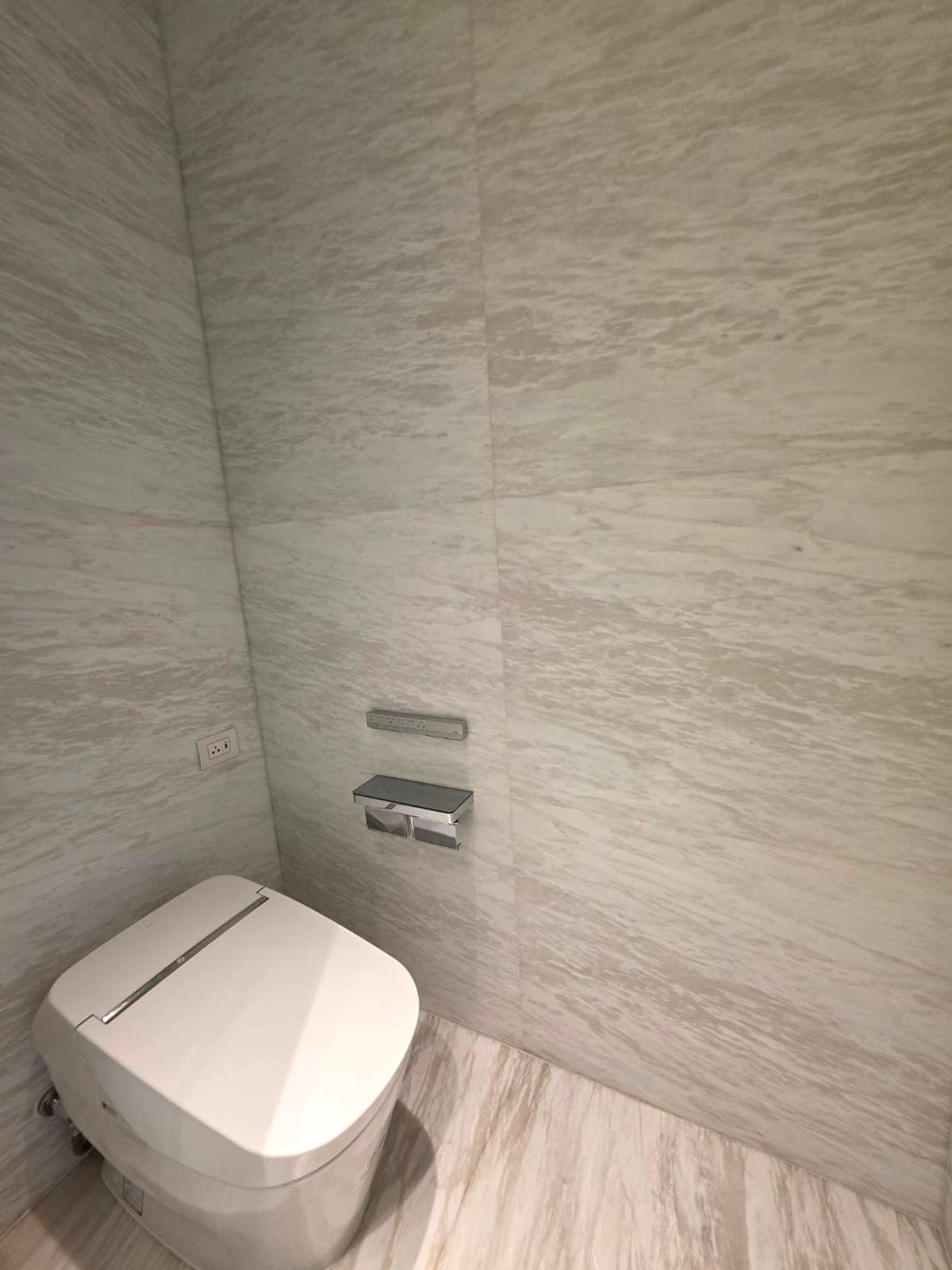 For SaleCondoWitthayu, Chidlom, Langsuan, Ploenchit : Scope Langsuan: 2bed 2.5bath 161.65sqm. 105,000,000 Brandnew, Fully Furnished, Embassy view Am: 0656199198