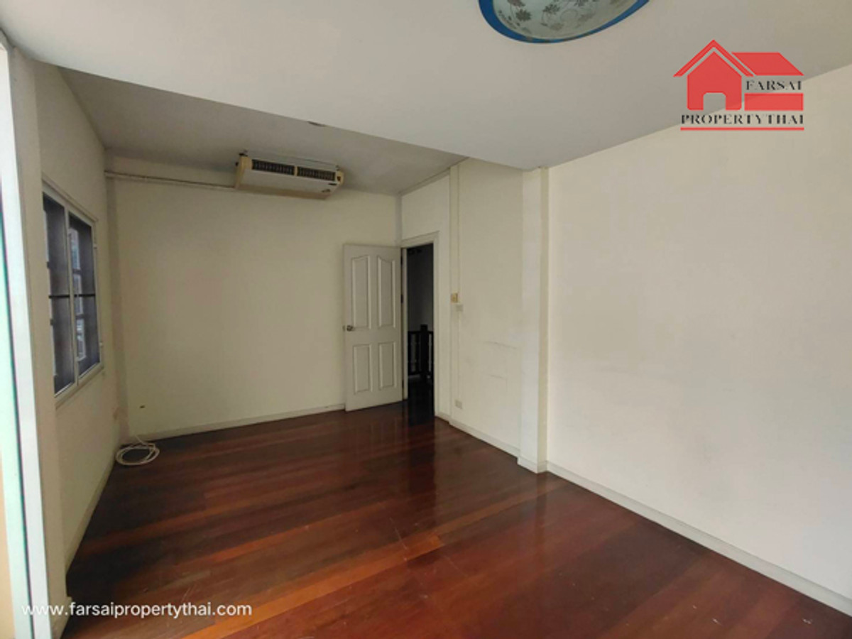 For RentHouseOnnut, Udomsuk : 2-storey detached house for rent, area 120 square meters, 4 bedrooms, 4 bathrooms, air conditioning, fully furnished, Sukhumvit Road 103, Soi Udomsuk, near Central Bangna, rental price 28,000 baht/month ( I want to work with you for a long time. 081-732-9