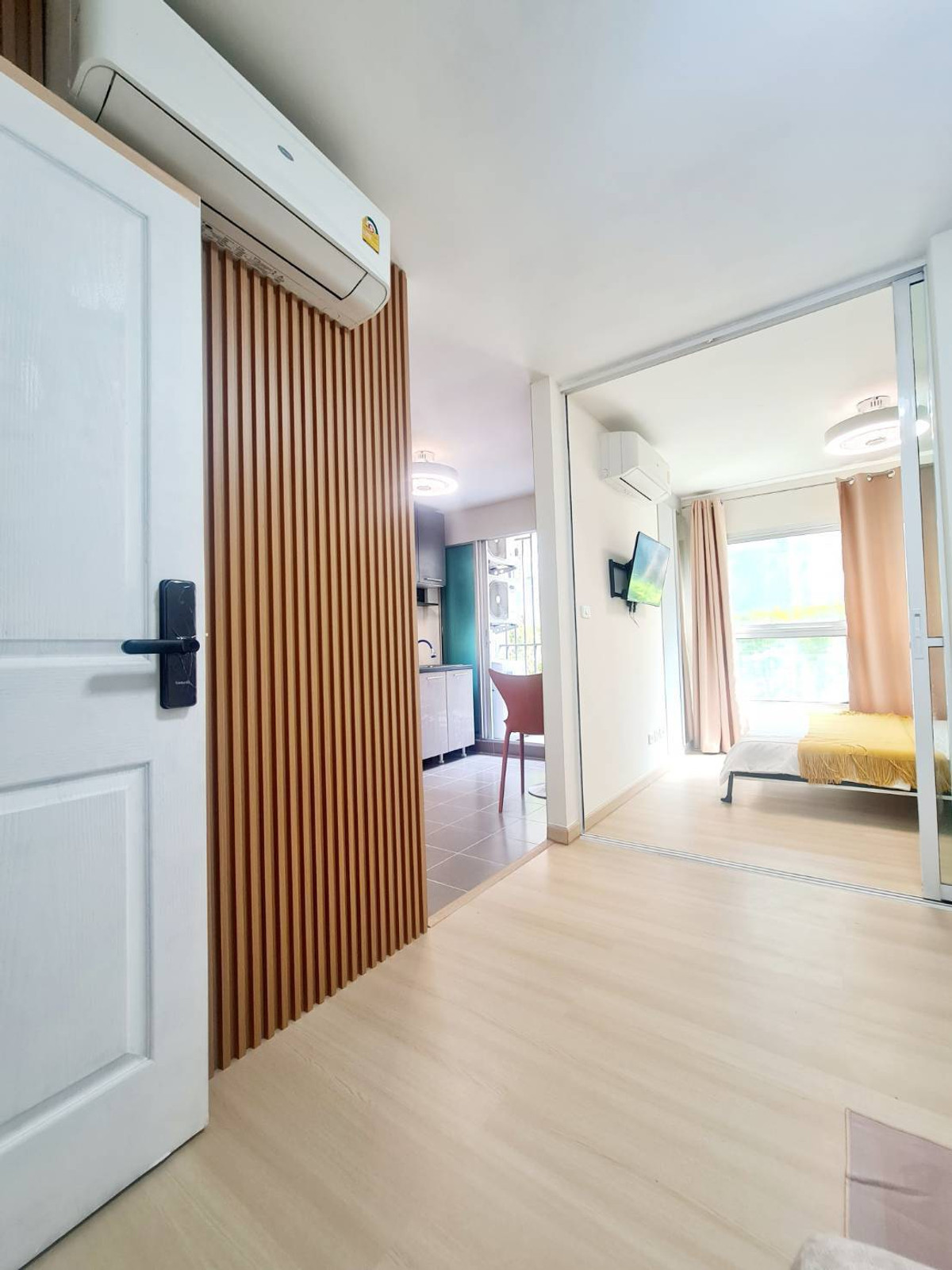 For SaleCondoRamkhamhaeng, Hua Mak : 📣 [For Sale] Urgent sale!! Condo D Condo Ramkhamhaeng