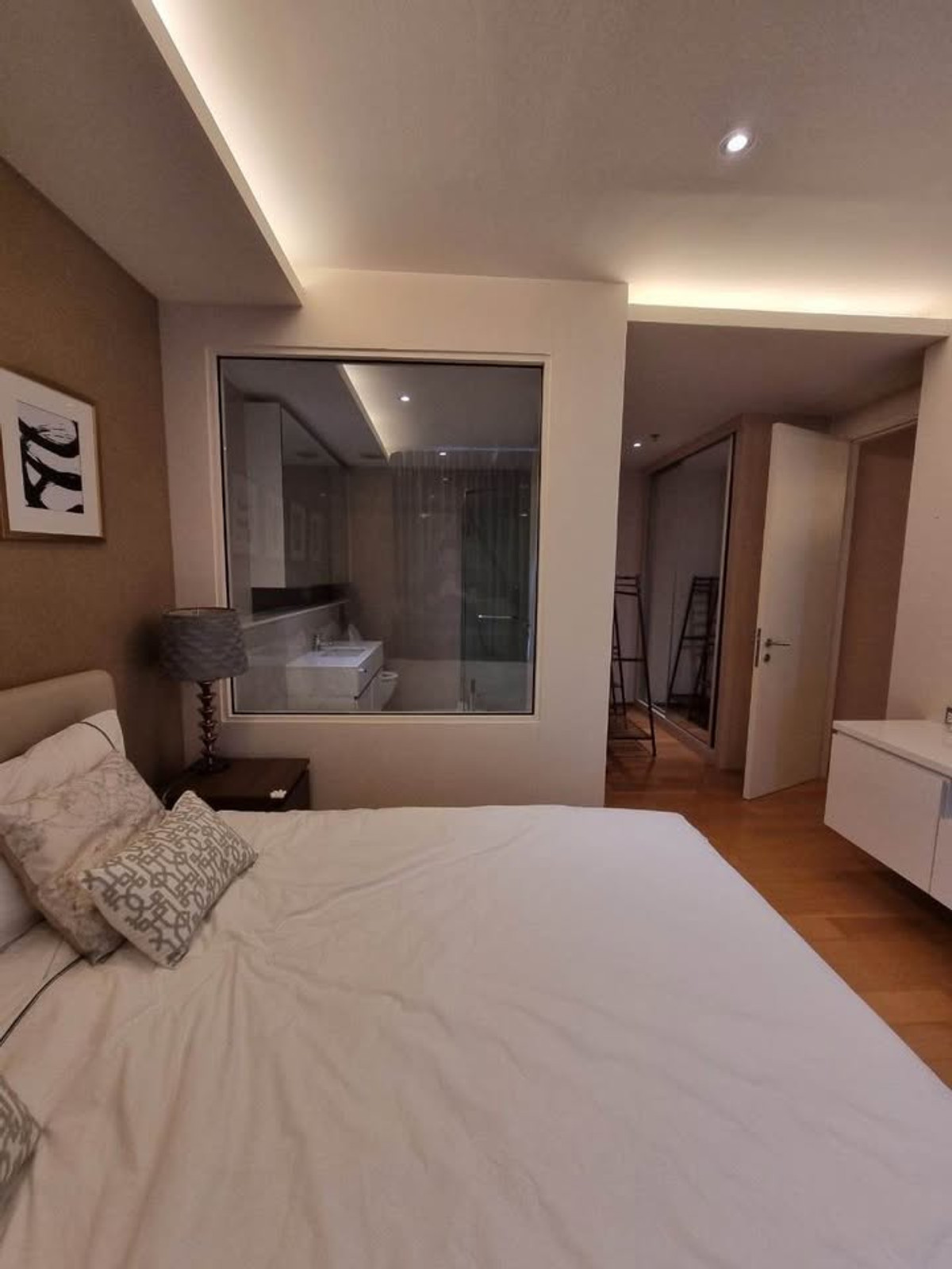 ให้เช่าคอนโดสุขุมวิท อโศก ทองหล่อ : ให้เช่า H Sukhumvit 43 ราคา 55,000 บาท [JZr260331]