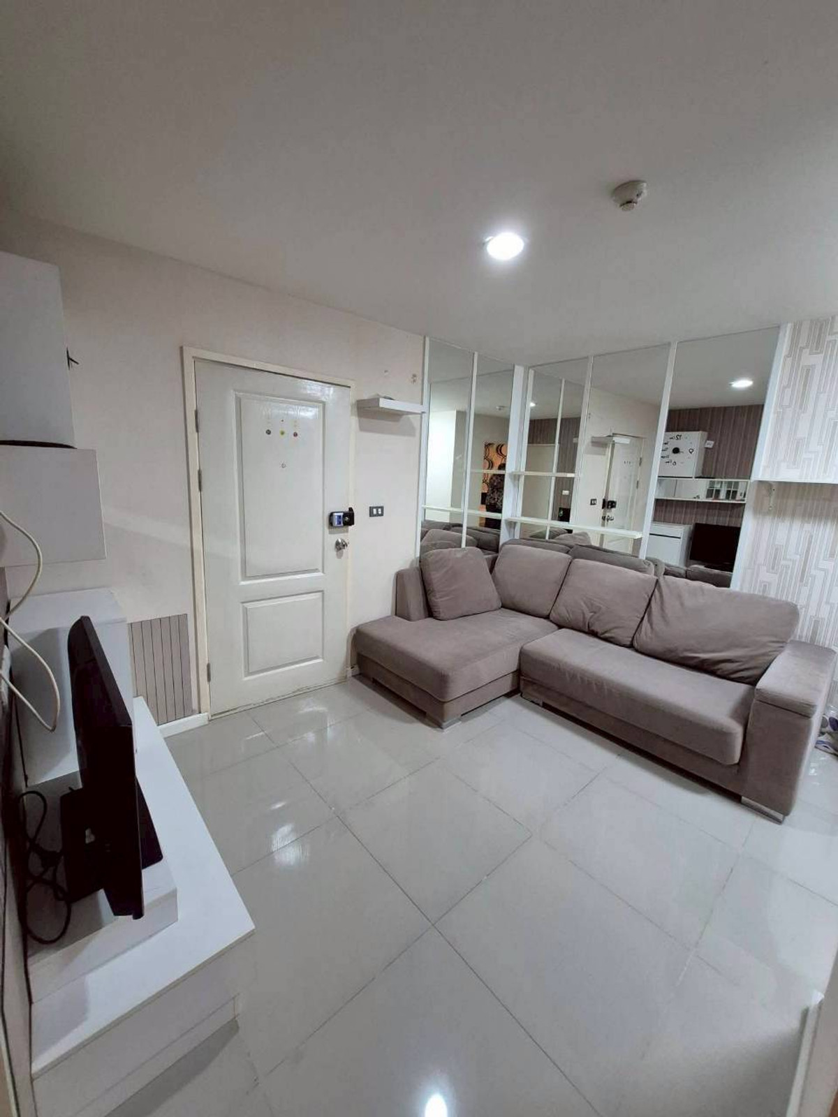 ขายคอนโดเสรีไทย-นิด้า : ✅ S-ISB114 ✅ Line : @p2nproperty