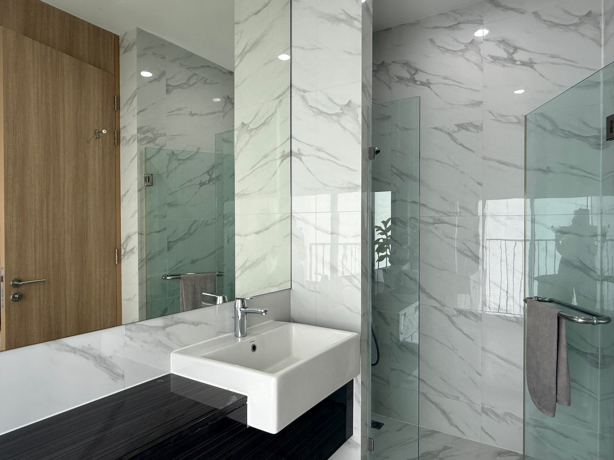 ให้เช่าคอนโดสุขุมวิท อโศก ทองหล่อ : คอนโด 2 ห้องนอนบรรยากาศอบอุ่น ชั้นสูง วิวเมือง ทำเลอโศก ใจกลางเมืองกรุงเทพ