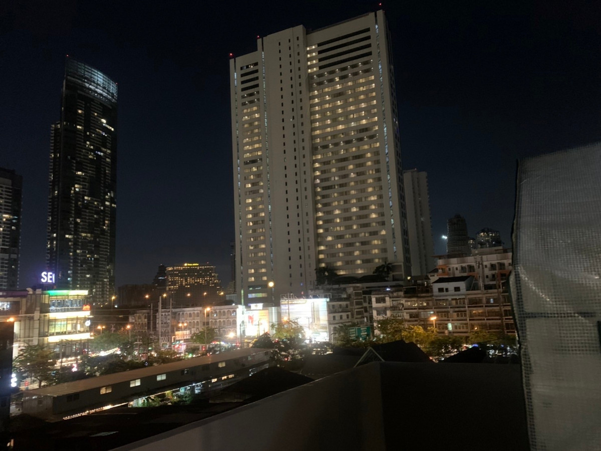 Shop HouseWongwianyai, Charoennakor : Shophouse for sale, Charoen Nakhon 18, commercial building, 1 unit, 4 floors + roof deck, steel frame, 300 sq m., 15 sq m, Khlong San, BTS Krung Thon Buri, iconsiam, Sena Fest, Renovated already.