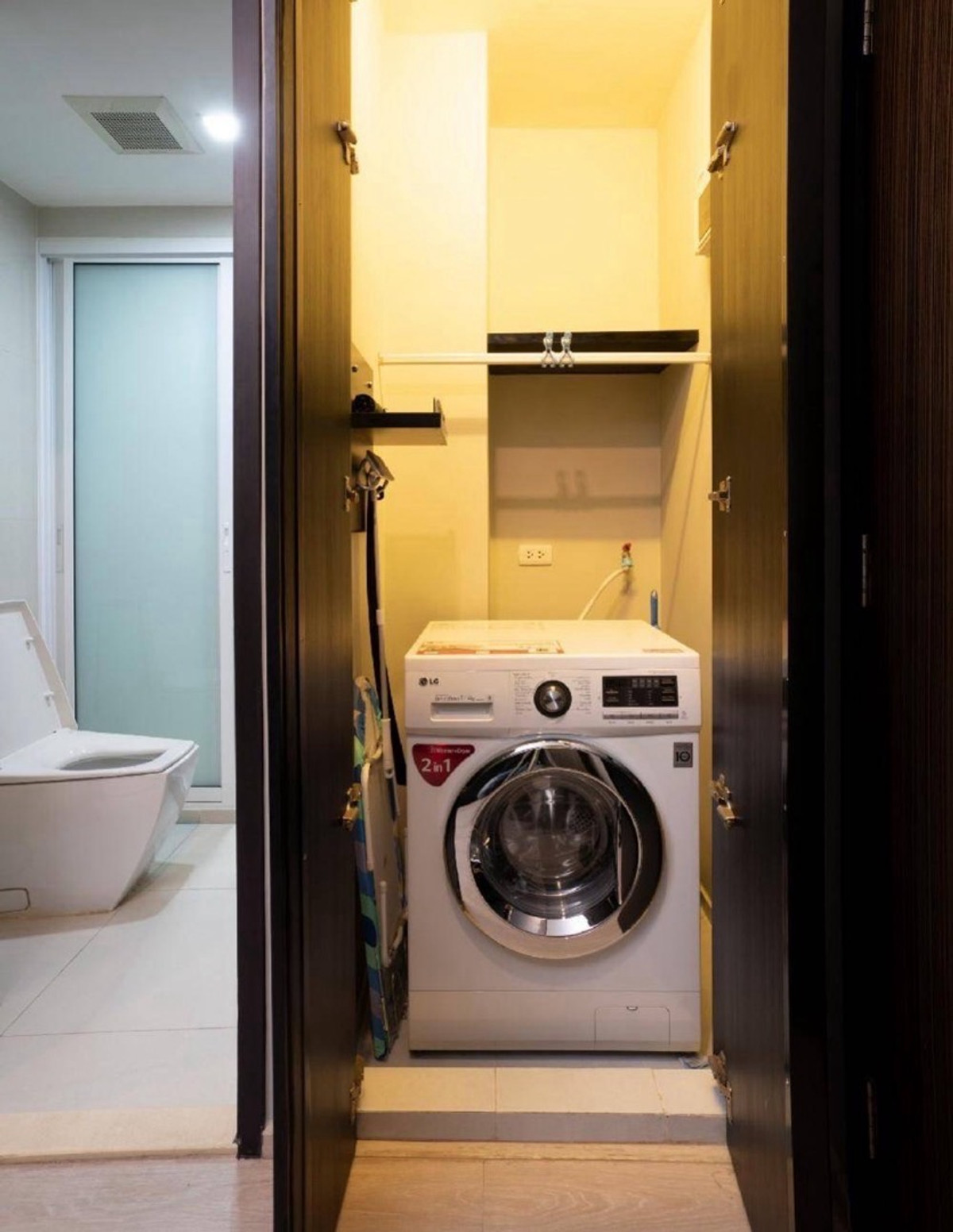 For RentCondoOnnut, Udomsuk : 🔥Rent at Rhythm 44/1 🔥1BR 1BR 🔥22,000🔥35sqm 🔥Floor12