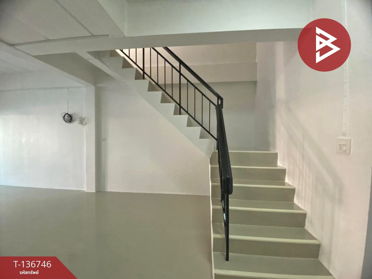 For SaleTownhomeSamut Prakan,Samrong : 2-story townhouse for sale, Sap Mankong Village 5, Bang Bo, Samut Prakan.