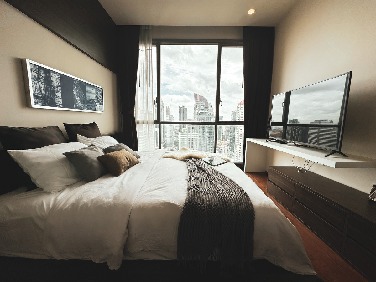 ให้เช่าคอนโดสุขุมวิท อโศก ทองหล่อ : ✨Quattro Thonglor ห้อง 1 ห้องนอน ชั้นสูง ขนาด 55 ตร.ม.✨